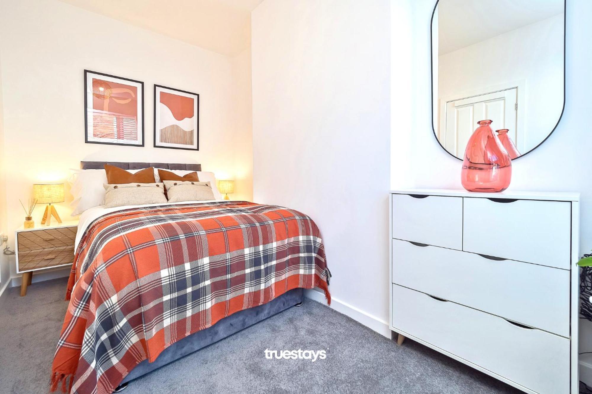 Nursery House By Truestays - 3 Bedroom House In Stoke-On-Trent المظهر الخارجي الصورة