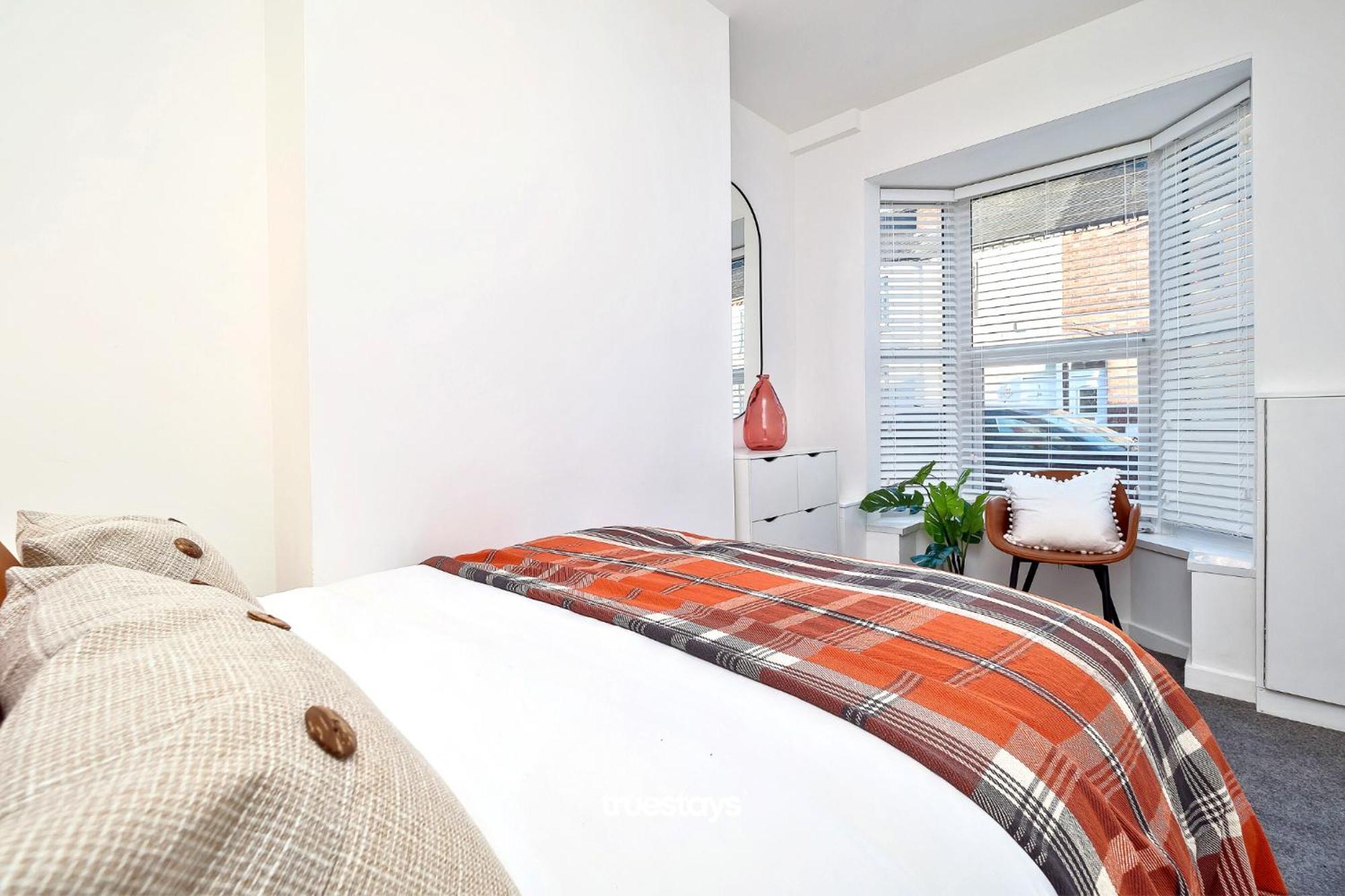Nursery House By Truestays - 3 Bedroom House In Stoke-On-Trent المظهر الخارجي الصورة